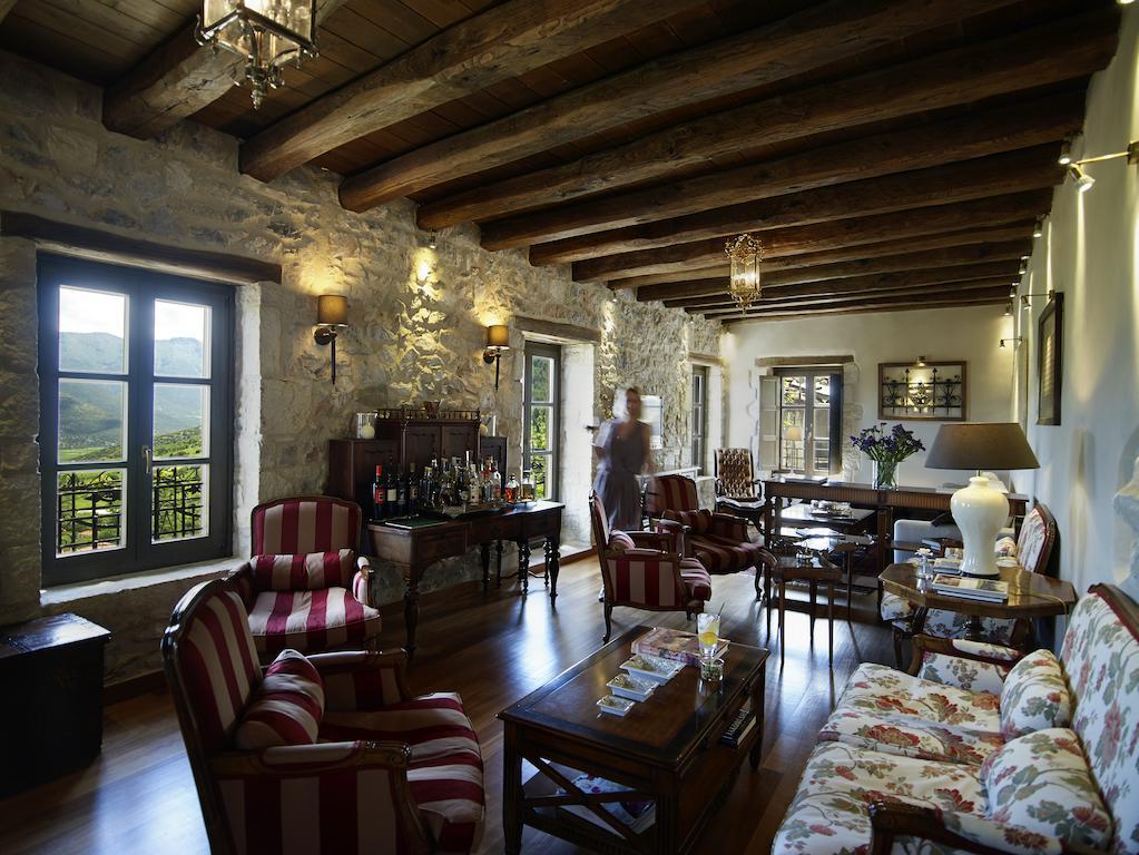 Villa Vager Levídhion 외부 사진